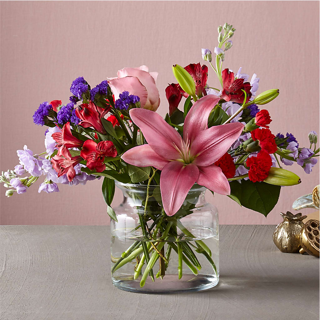 Romantique Bouquet – Amour Flowers, Frederick MD