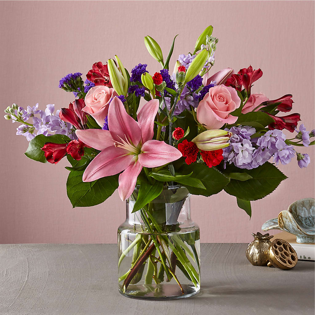 Romantique Bouquet – Amour Flowers, Frederick MD