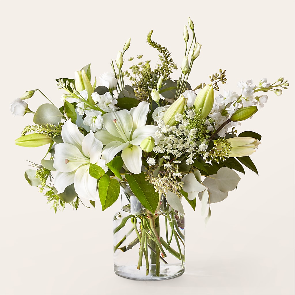 Alluring Elegance Bouquet – Amour Flowers, Frederick MD