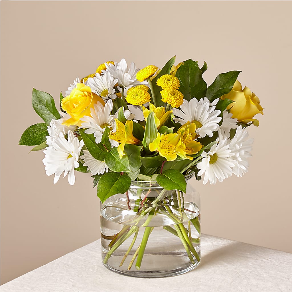Sunny Sentiments Bouquet – Amour Flowers, Frederick MD