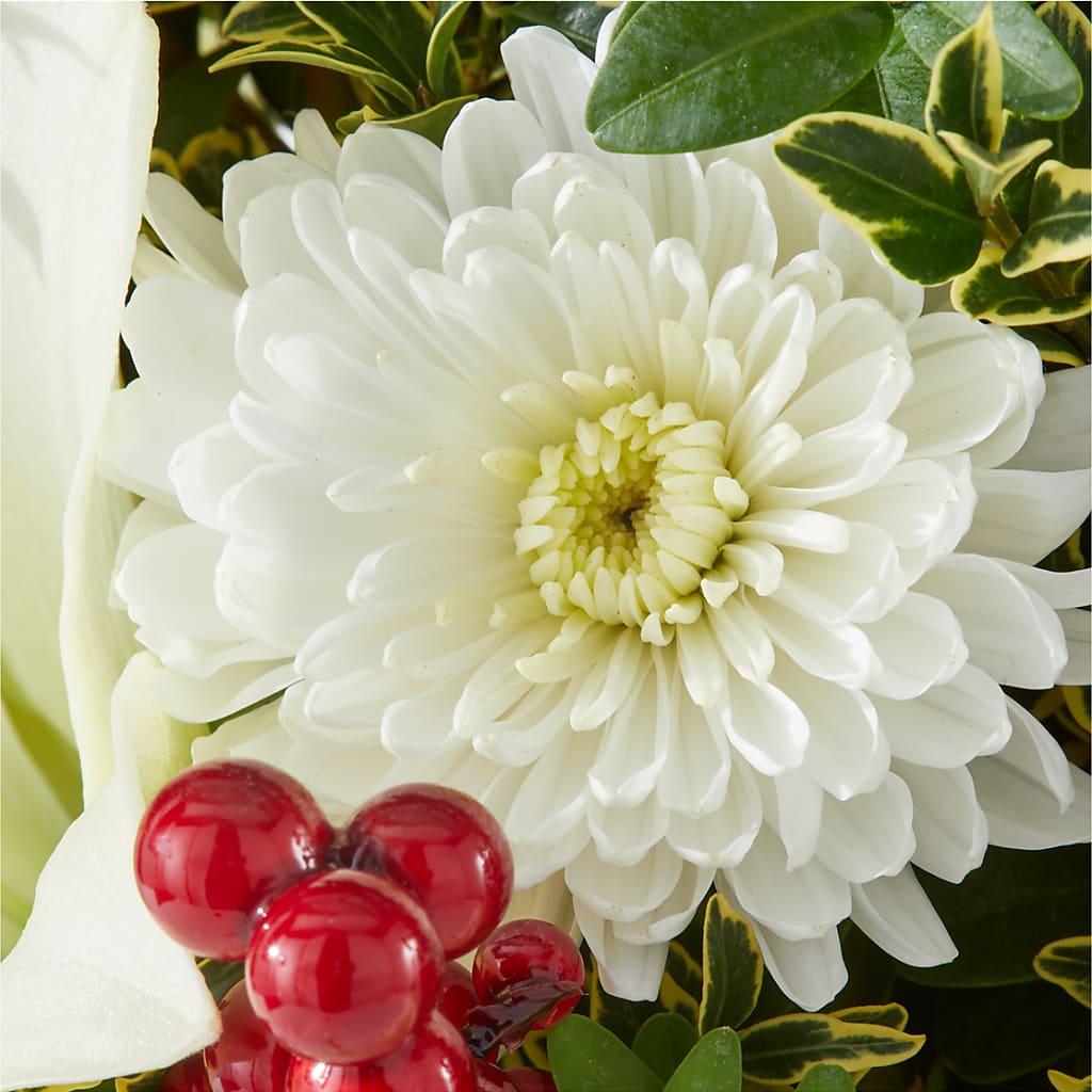 Festive Moments Tree –  Amour Flowers, Frederick MD