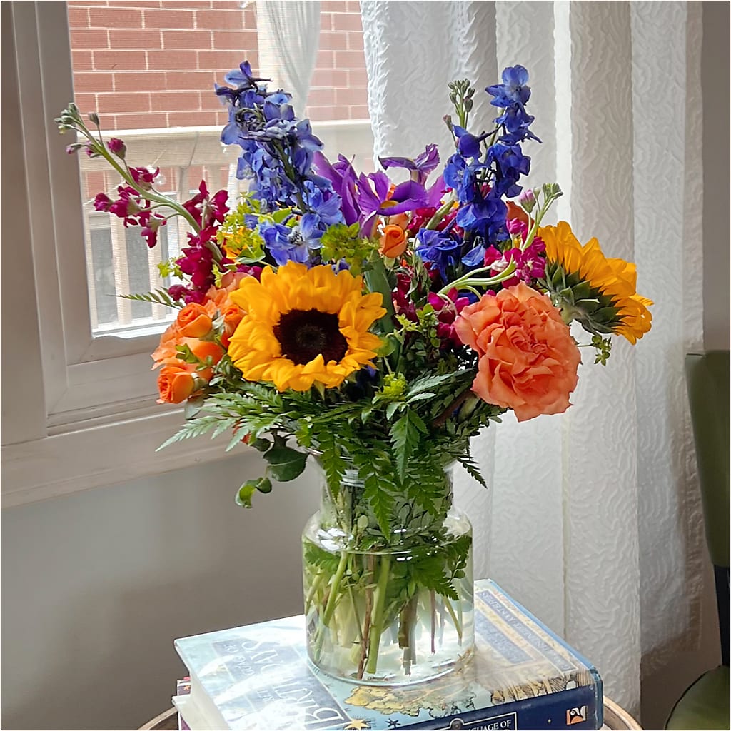 Rays of Life Bouquet –  Amour Flowers, Frederick MD
