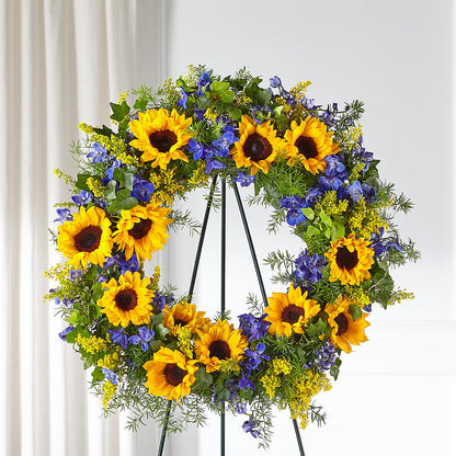 Bright Rays Wreath –  Amour Flowers, Frederick MD