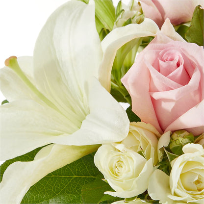Kindhearted Bouquet –  Amour Flowers, Frederick MD